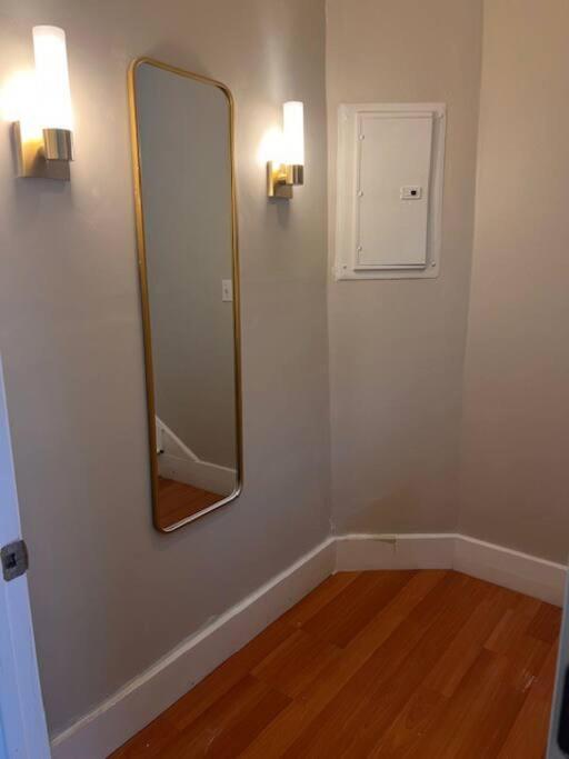 Your Home Away From Home - Jamaica Plain, Бостон Экстерьер фото